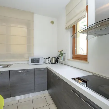 Appartement Benacus F4 *
